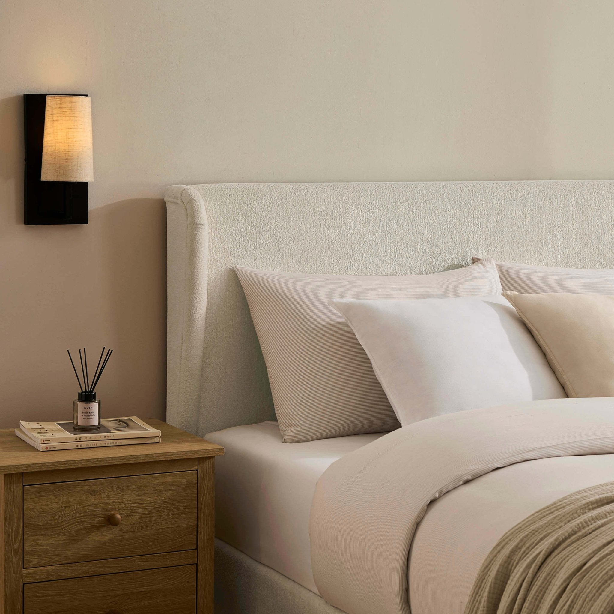Storage Bed - Chenille Ecru