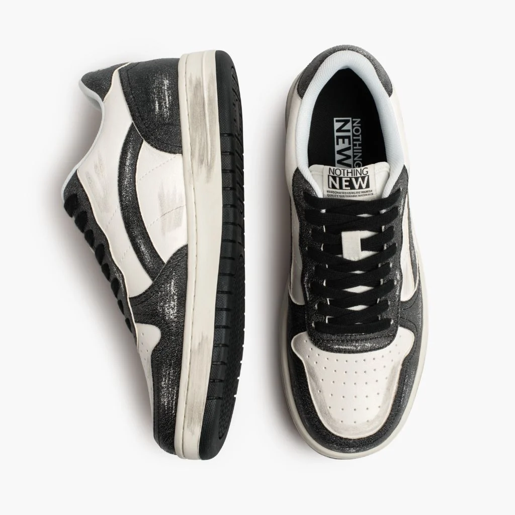 Cross Court | Black x White