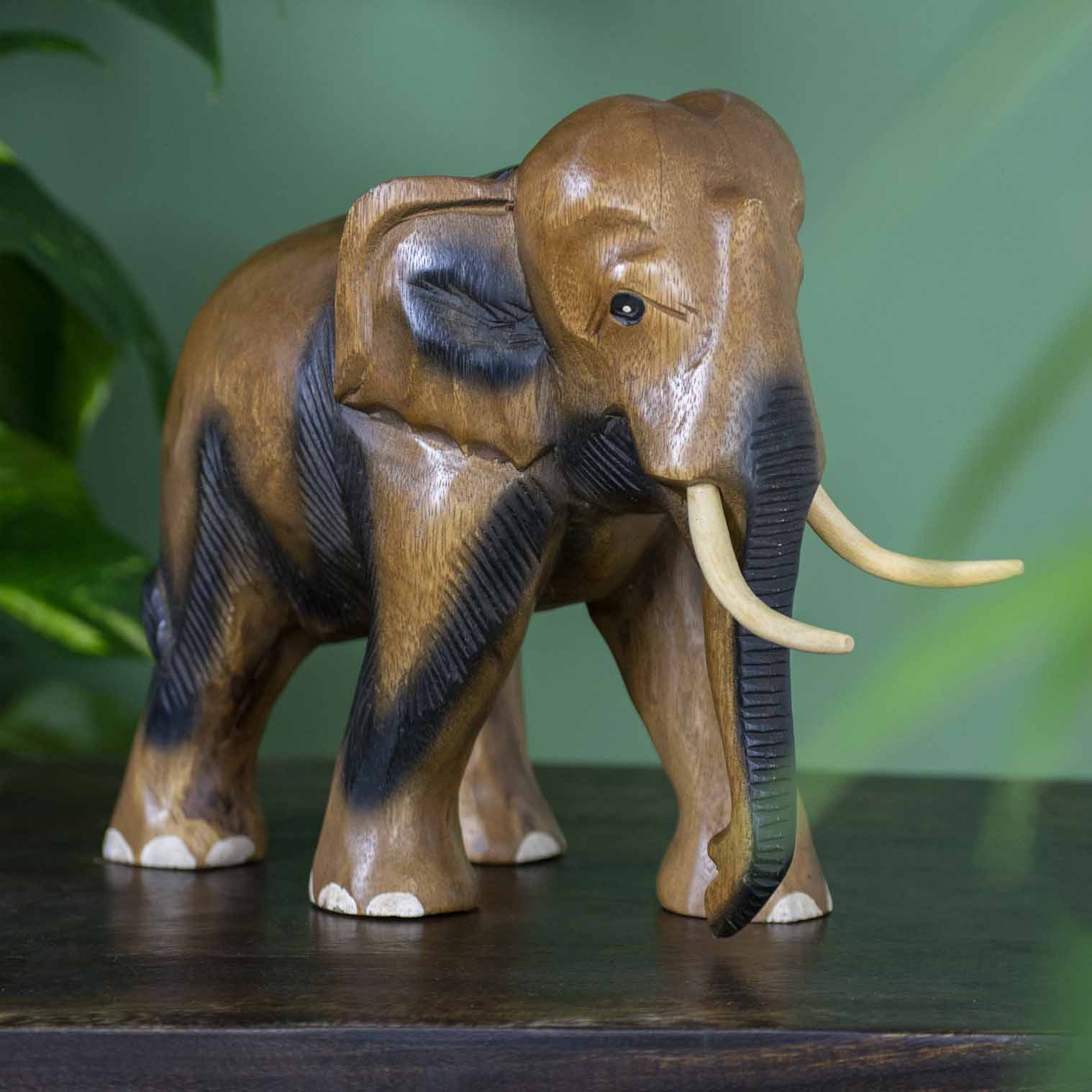 Carved Raintree Elephant, Extra Large