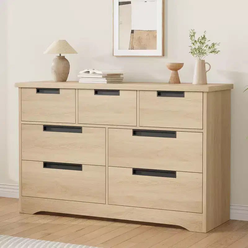 7-Drawer Dresser with Embedded Handles
