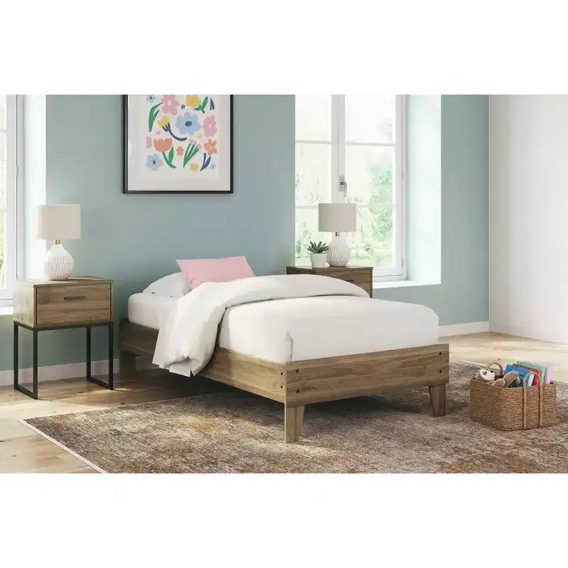 Signature Design by Ashely Deanlow Mid-Century Platform Bed, Honey Brown