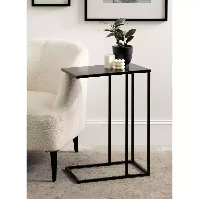 Kate and Laurel - Lockhardt Accent Table
