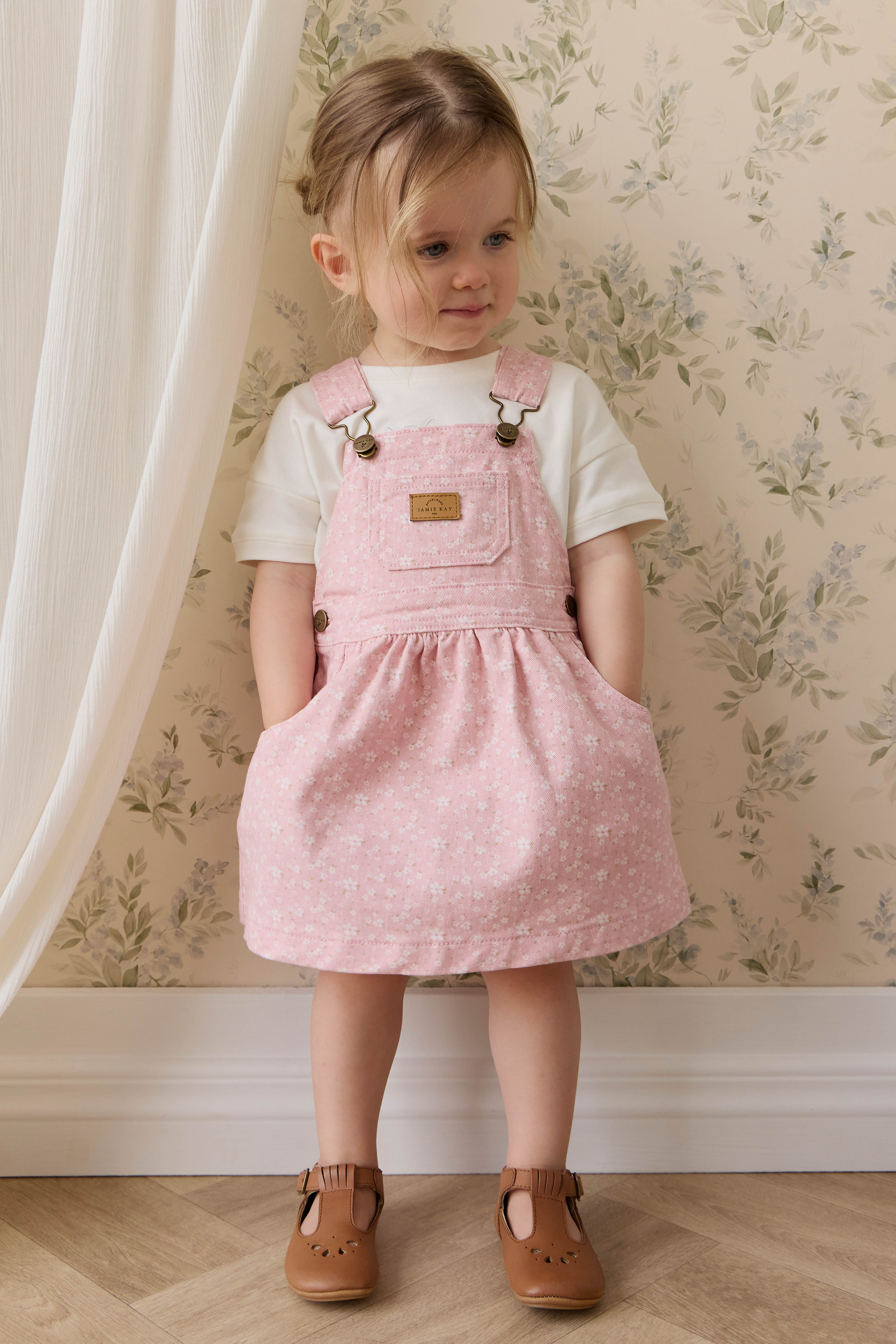 Vintage Powder Pink Embroidered Cotton-Elastane Overall Dress with Adjustable Straps & Front Bib Pocket for Girls Spring-Summer (6M�C8Y)