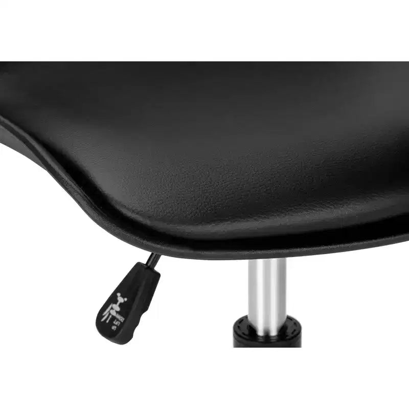 Modern Height-Adjustable Office Chair with Metal Base and Wheels, 360�� Swivel